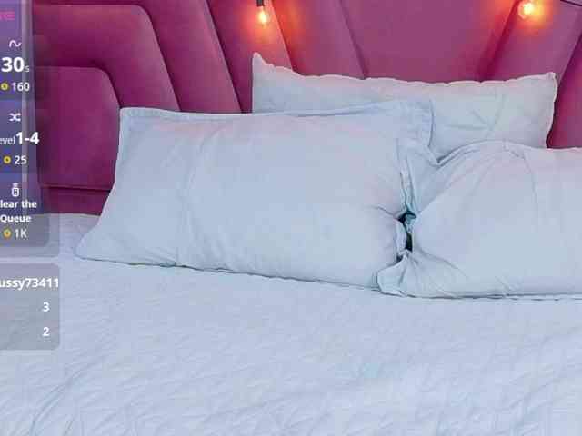 Beautifulskinny18 webcam