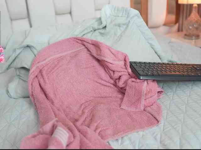 Beautifulskinny18 webcam