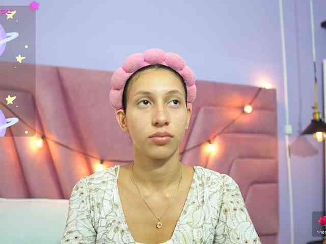 Beautifulskinny18 webcam