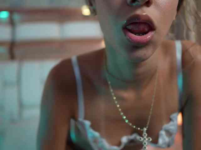 Beautifulskinny18 webcam
