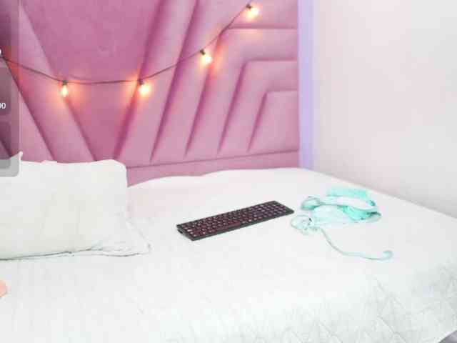 Beautifulskinny18 webcam