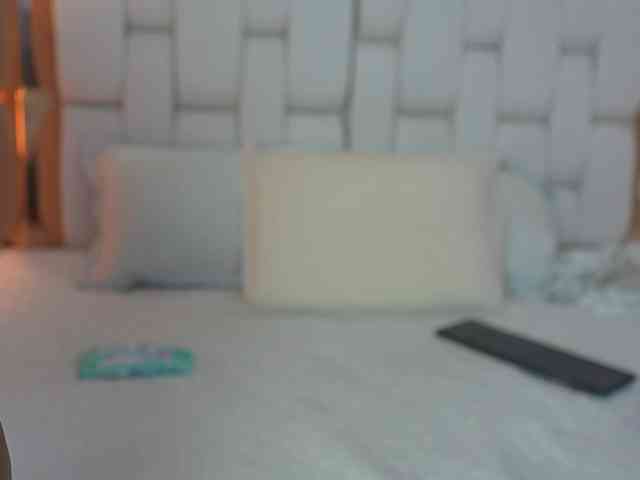 Beautifulskinny18 webcam