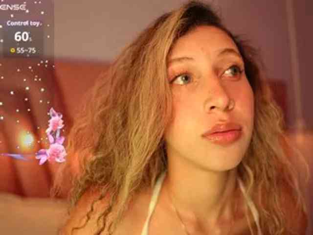 Модель: Beautifulskinny18