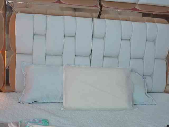 Beautifulskinny18 webcam