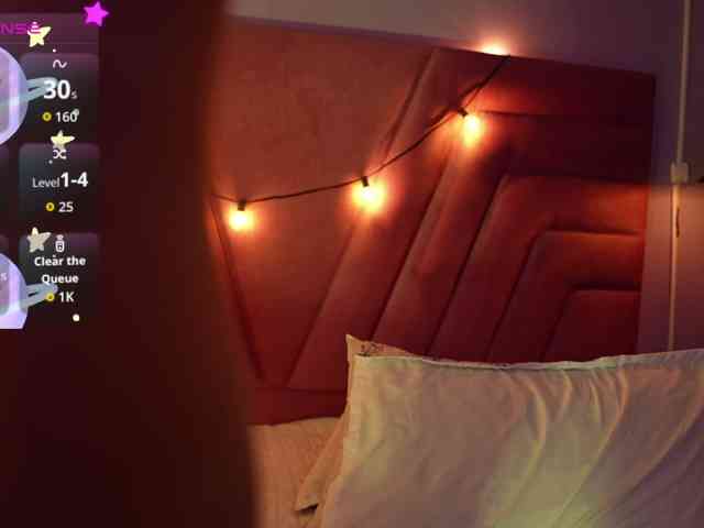 beautifulskinny18's live room