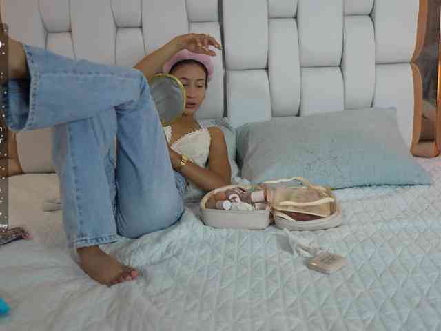 Beautifulskinny18