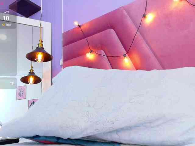 Beautifulskinny18 webcam