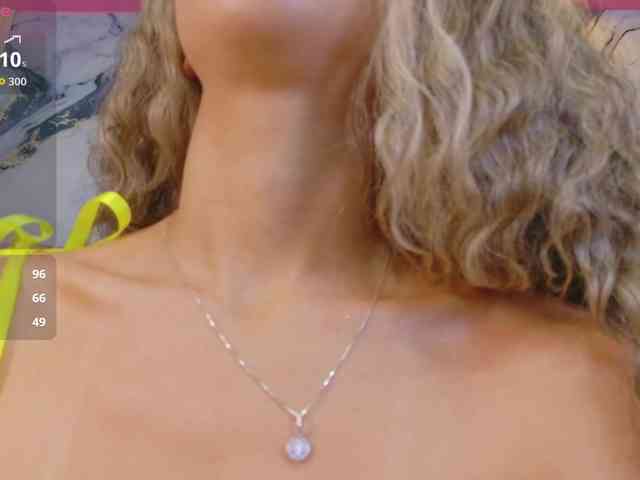 Beautifulskinny18 webcam