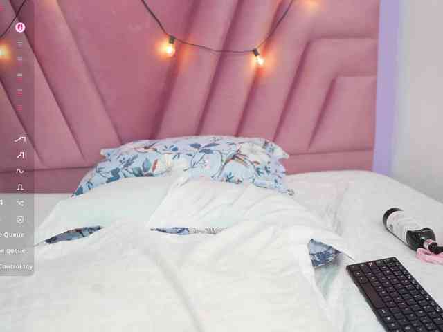 Beautifulskinny18 webcam