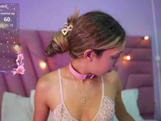 Beautifulskinny18 webcam