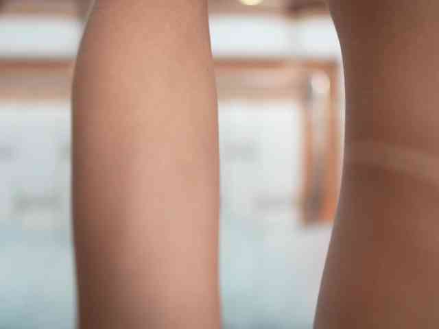 Beautifulskinny18 webcam