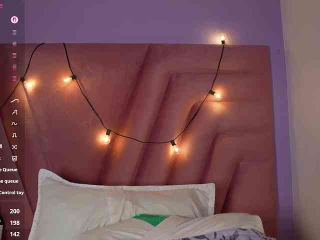 Beautifulskinny18 webcam