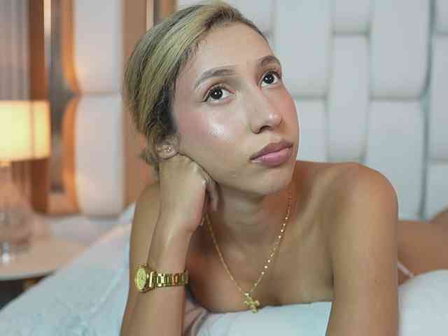 Beautifulskinny18