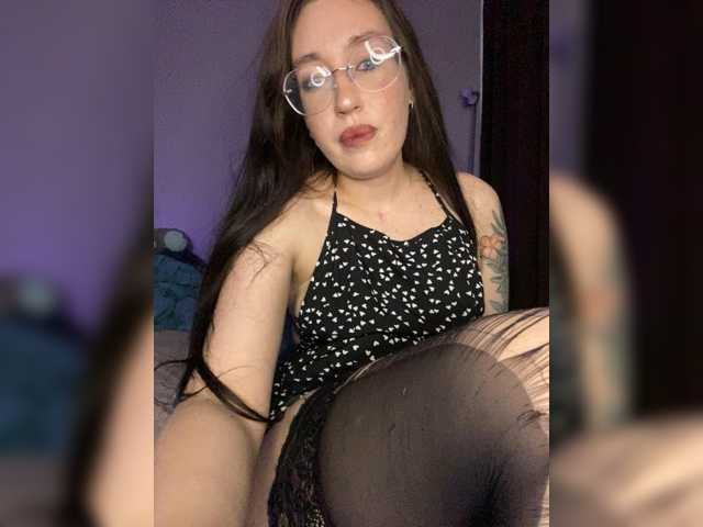 -CrystalZ- live cam on BongaCams