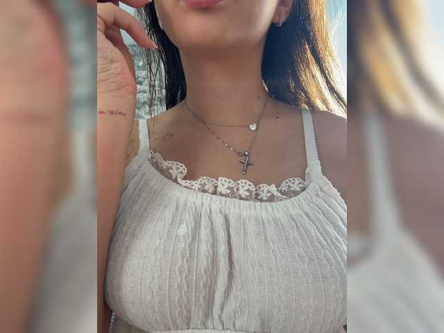Kitiiiket live cam on BongaCams
