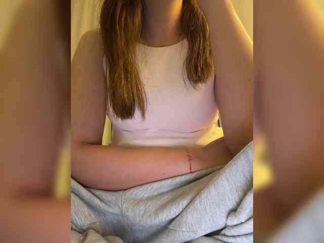 Lizzzi webcam