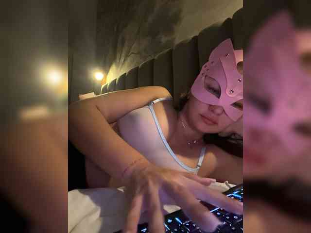 Lizzzi webcam