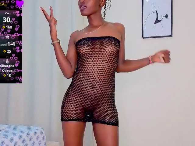 Keishakrish live cam on BongaCams