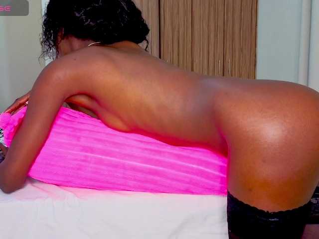 Keishakrish live cam on BongaCams