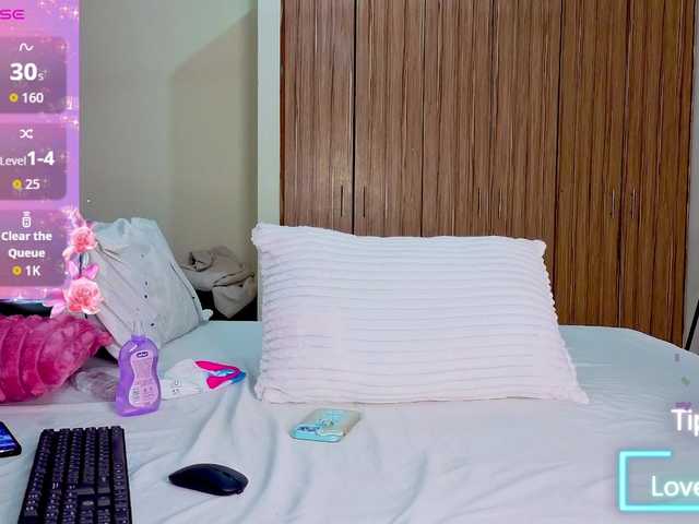 Keishakrish live cam on BongaCams