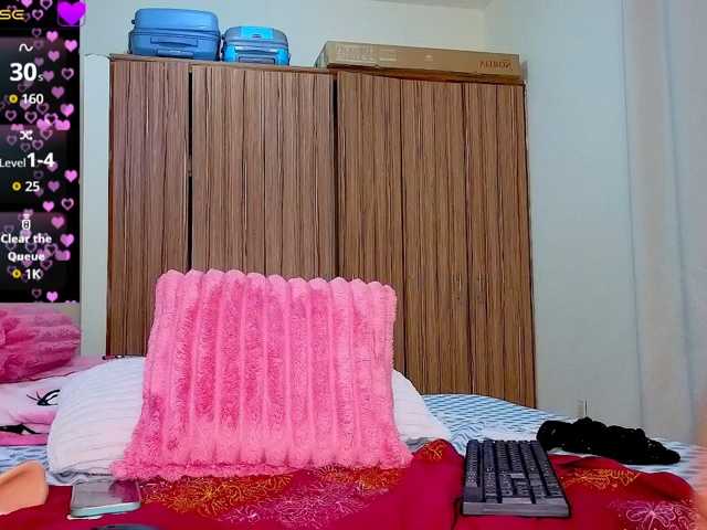 Keishakrish live cam on BongaCams