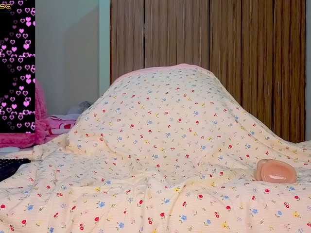 Keishakrish live cam on BongaCams