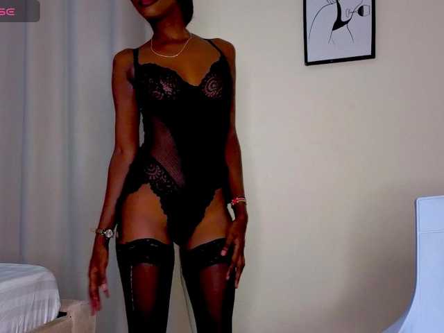 Keishakrish live cam on BongaCams