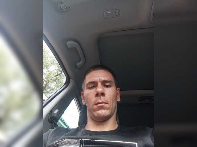 Maalibuu — live male cam