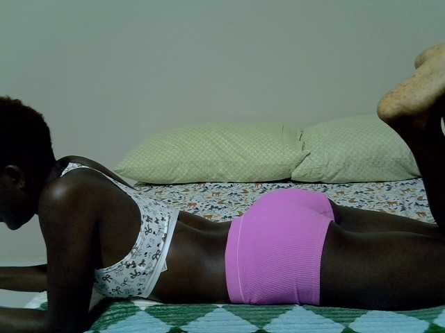 aphroditeseduction live cam on BongaCams