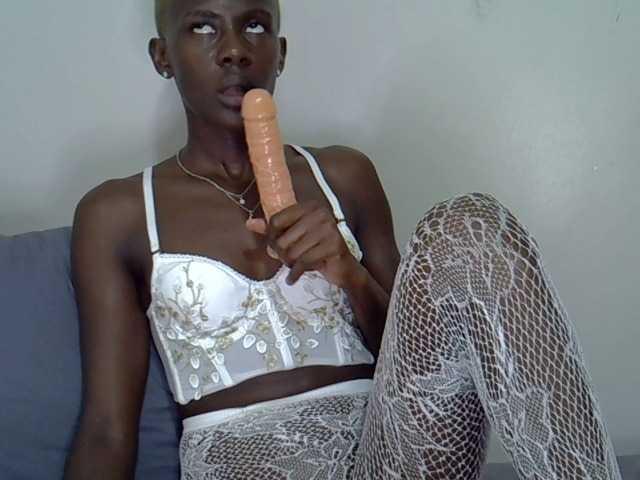 aphroditeseduction live cam on BongaCams