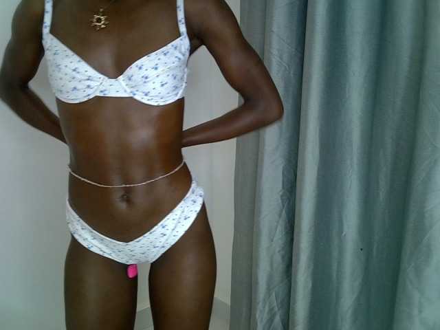 aphroditeseduction live cam on BongaCams