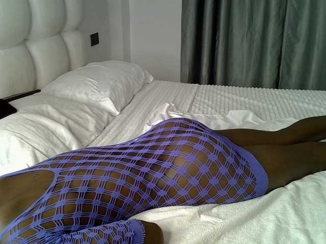aphroditeseduction live cam on BongaCams