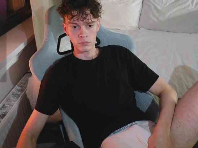 CuteThomas Sex Cam Show