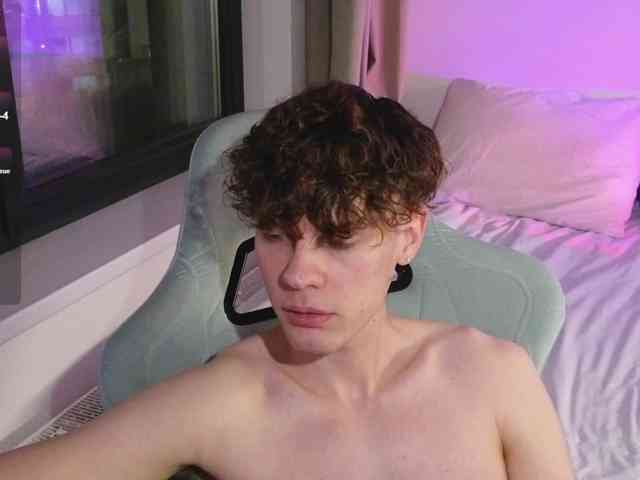 CuteThomas CuteThomas