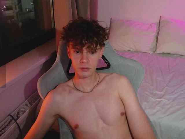 CuteThomas CuteThomas
