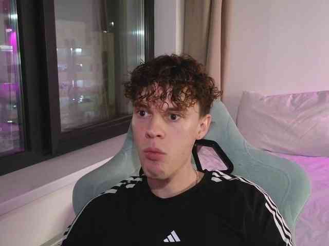 CuteThomas CuteThomas