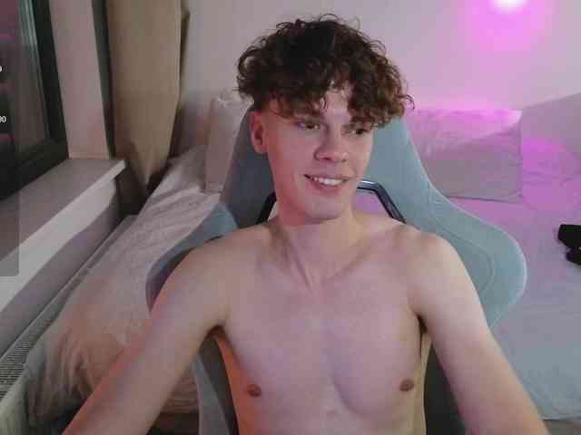 CuteThomas CuteThomas