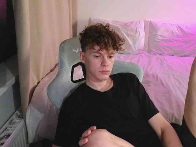CuteThomas CuteThomas