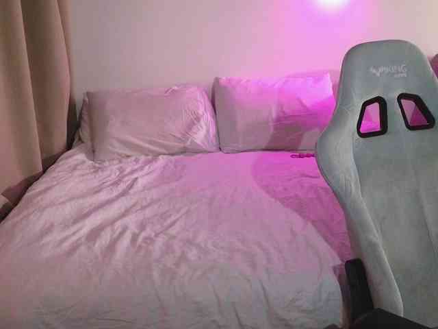 CuteThomas Sex Cam Show