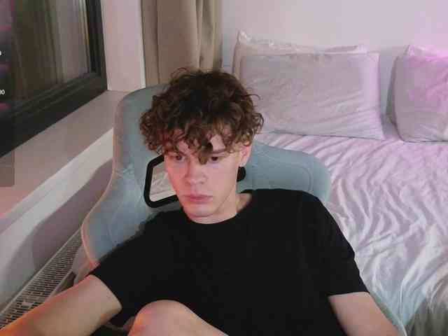 CuteThomas