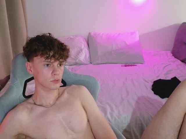 CuteThomas Sex Cam Show