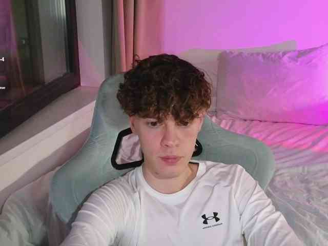 CuteThomas CuteThomas