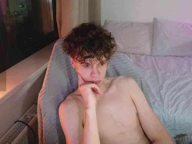 CuteThomas CuteThomas