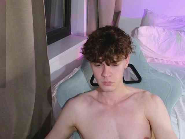 CuteThomas CuteThomas