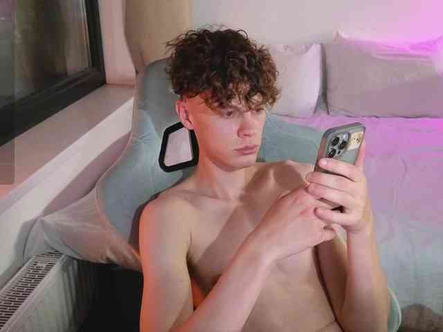 CuteThomas