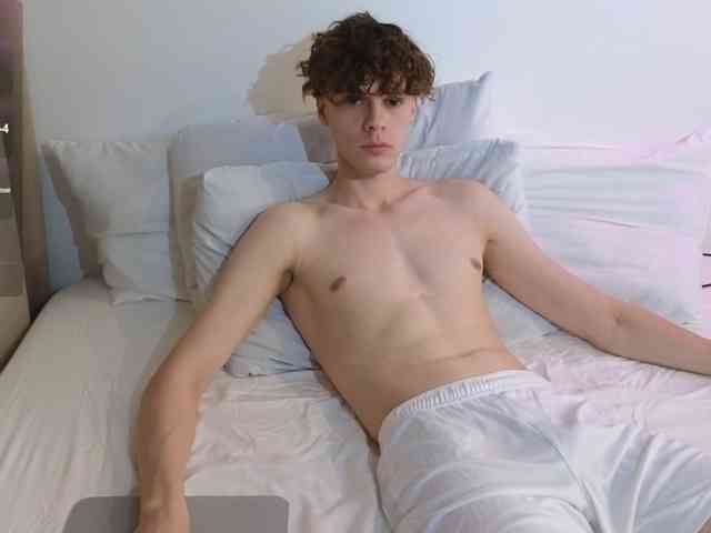 CuteThomas