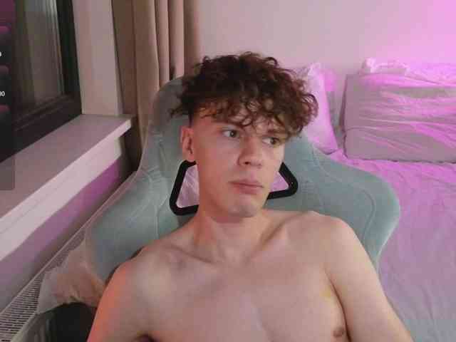CuteThomas CuteThomas