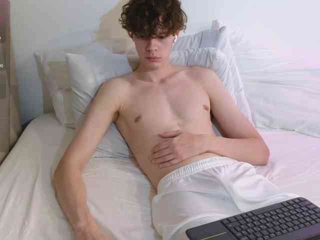 CuteThomas