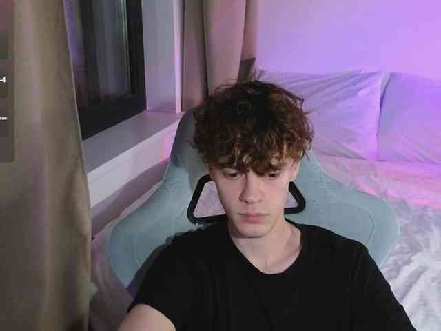 CuteThomas CuteThomas