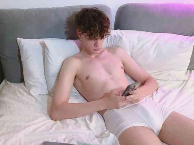 CuteThomas